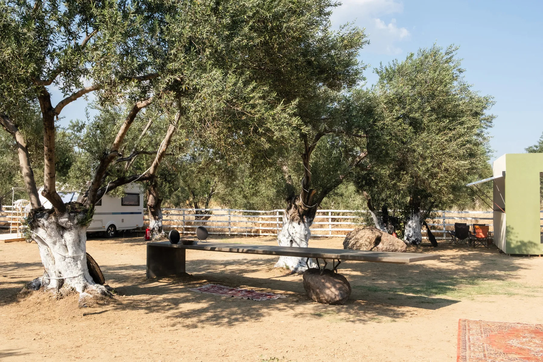 Ahşap Deck Karavan Alanı